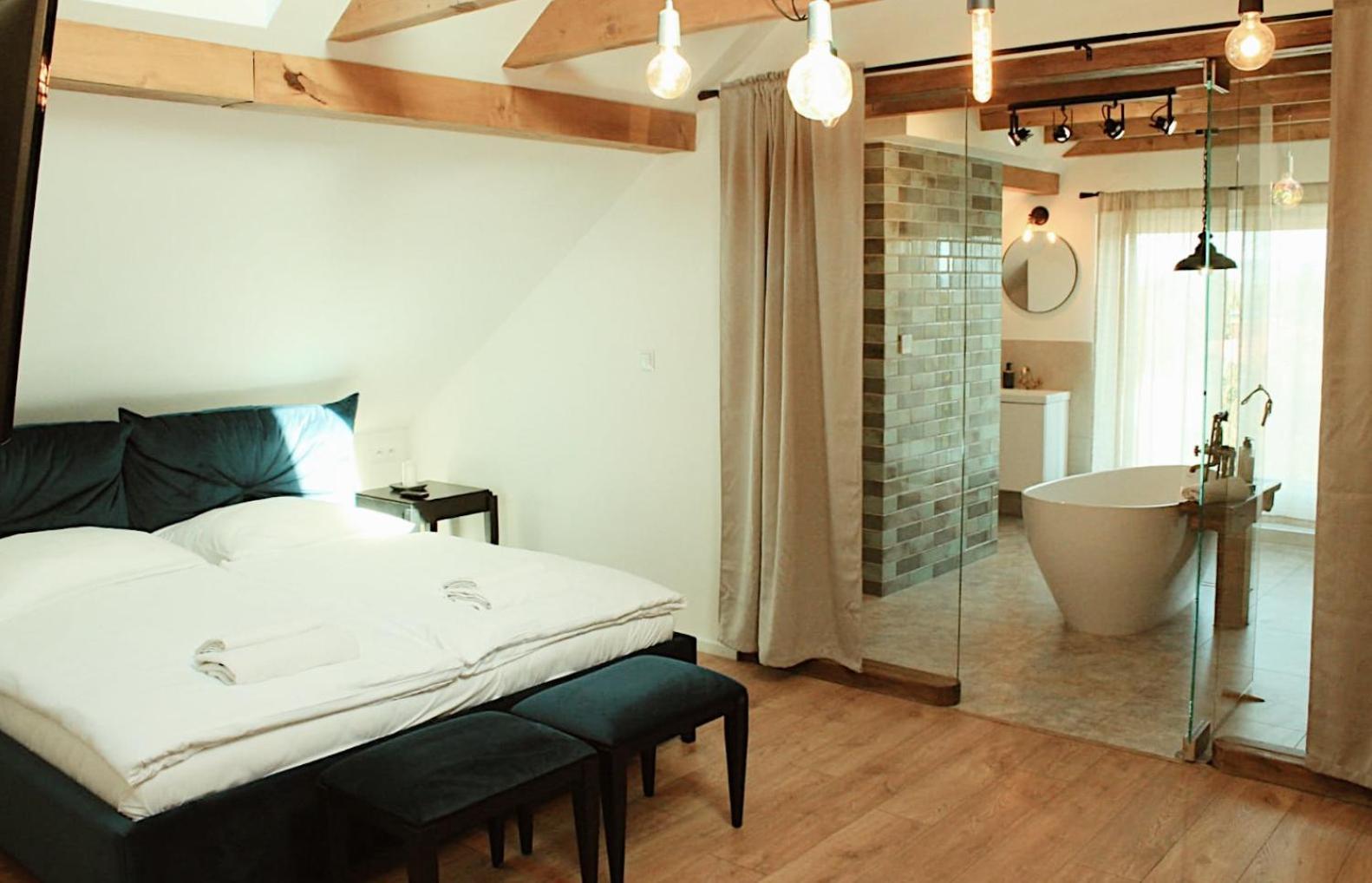 Forrest Bed & Breakfast โปลานิซา-สดรอยจ์ ภายนอก รูปภาพ